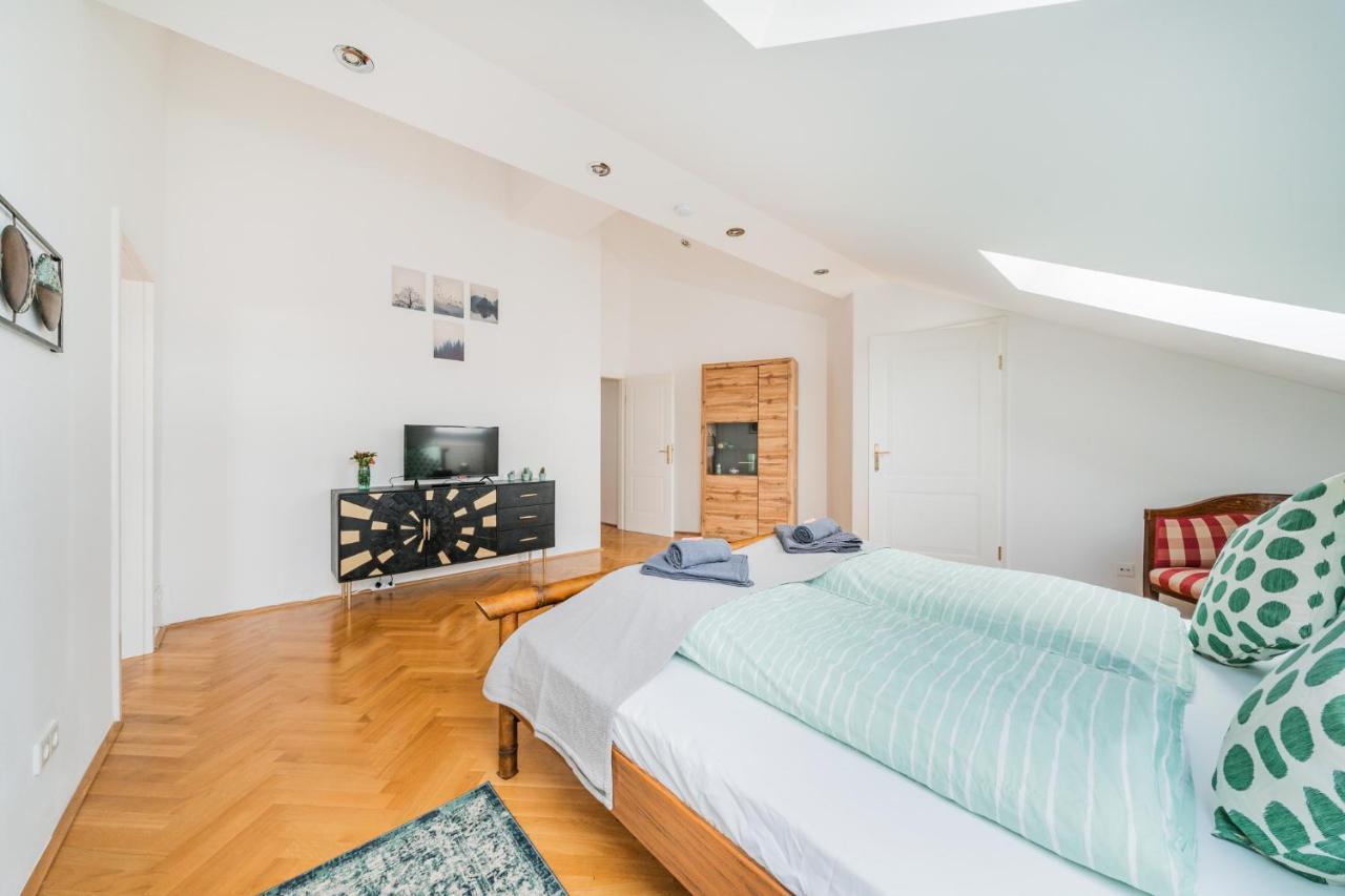Penthouse Apartment - Sauna - Terrasse - Kamin - Ac Wien Exterior foto